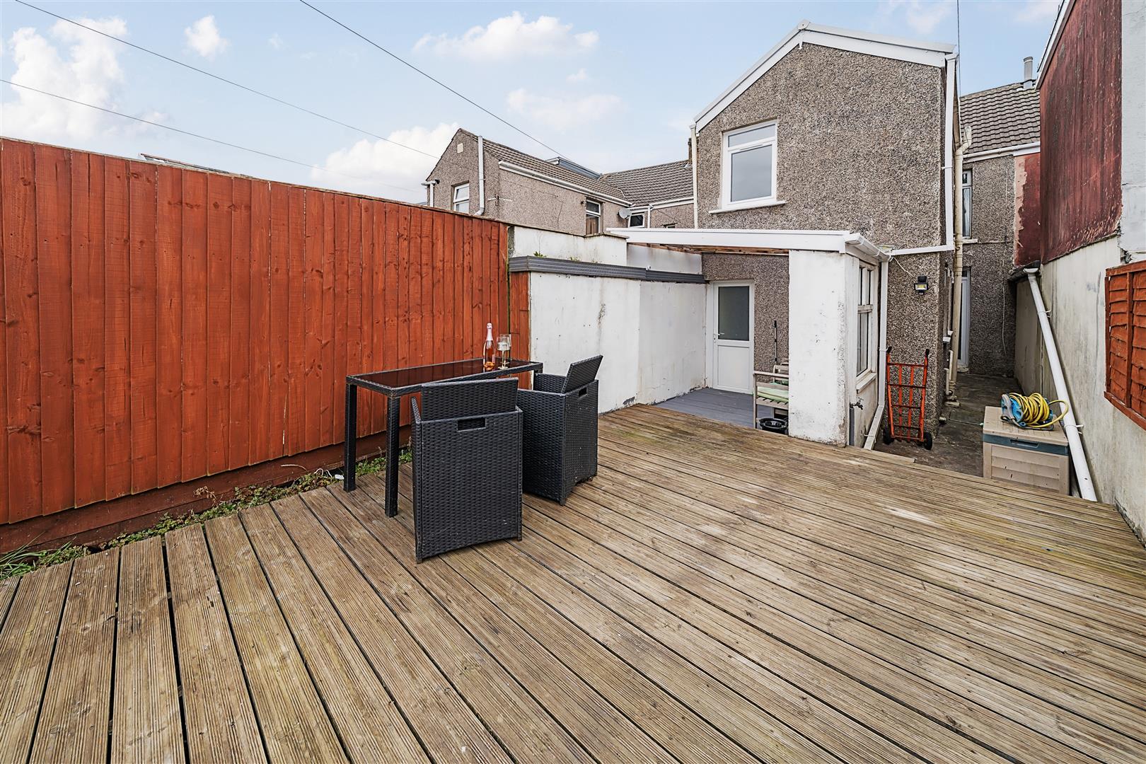 High Street, Gorseinon, Swansea, SA4 4BT